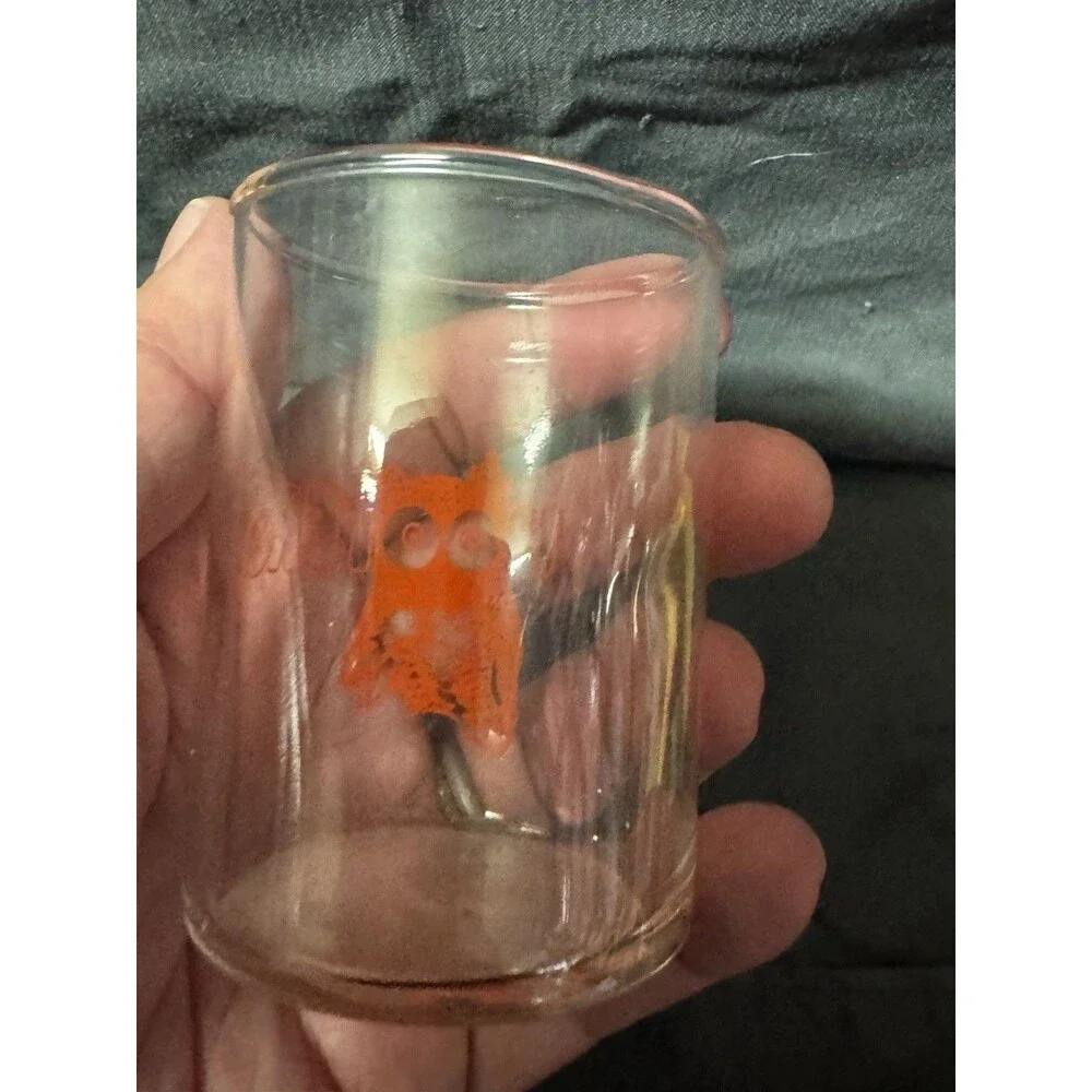 Hooters collectible vintage